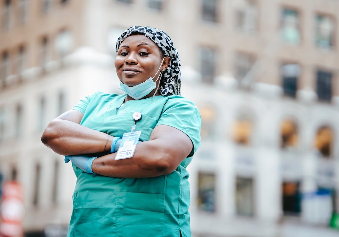 nurse-pose